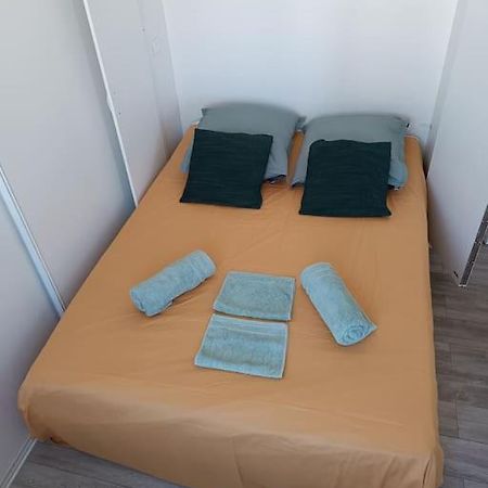 Grand Studio Avec Balcon En Bord De Mer Palavas-les-Flots Eksteriør bilde